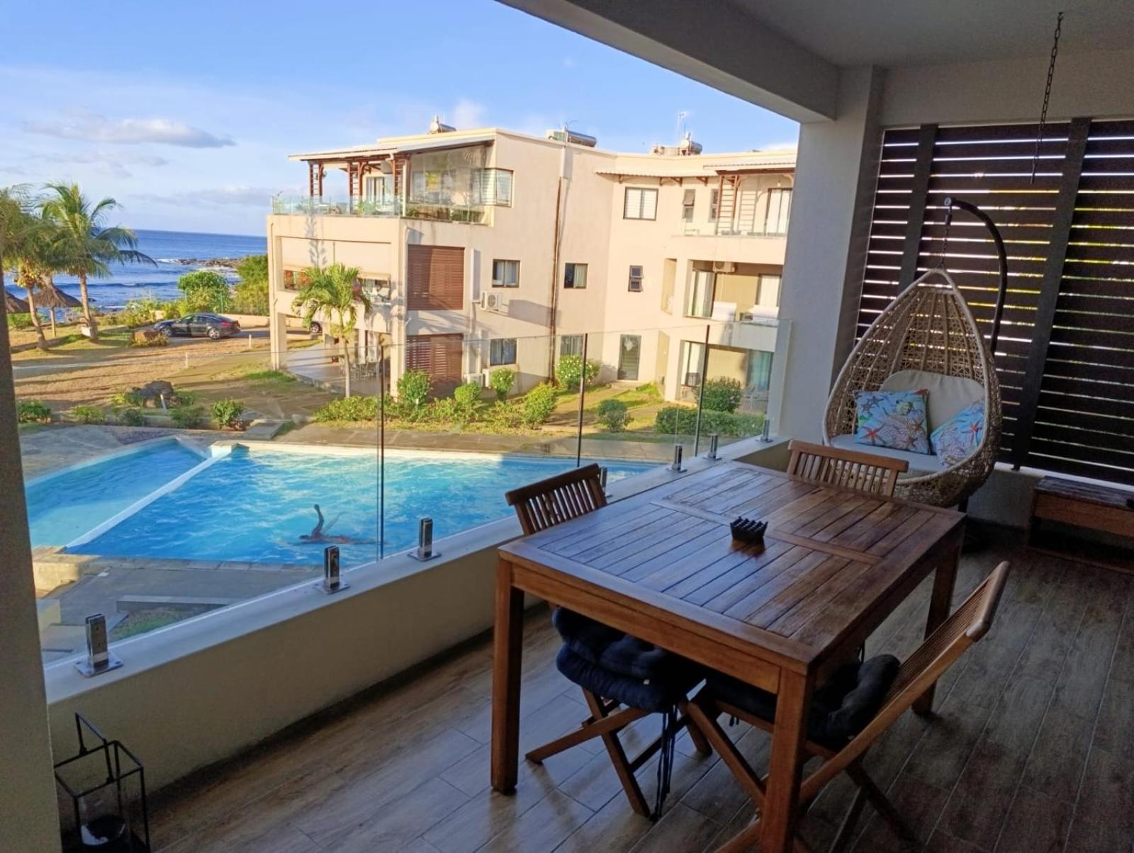 Magnificent Sea-View Apartment Flic-en-Flacq Exteriér fotografie